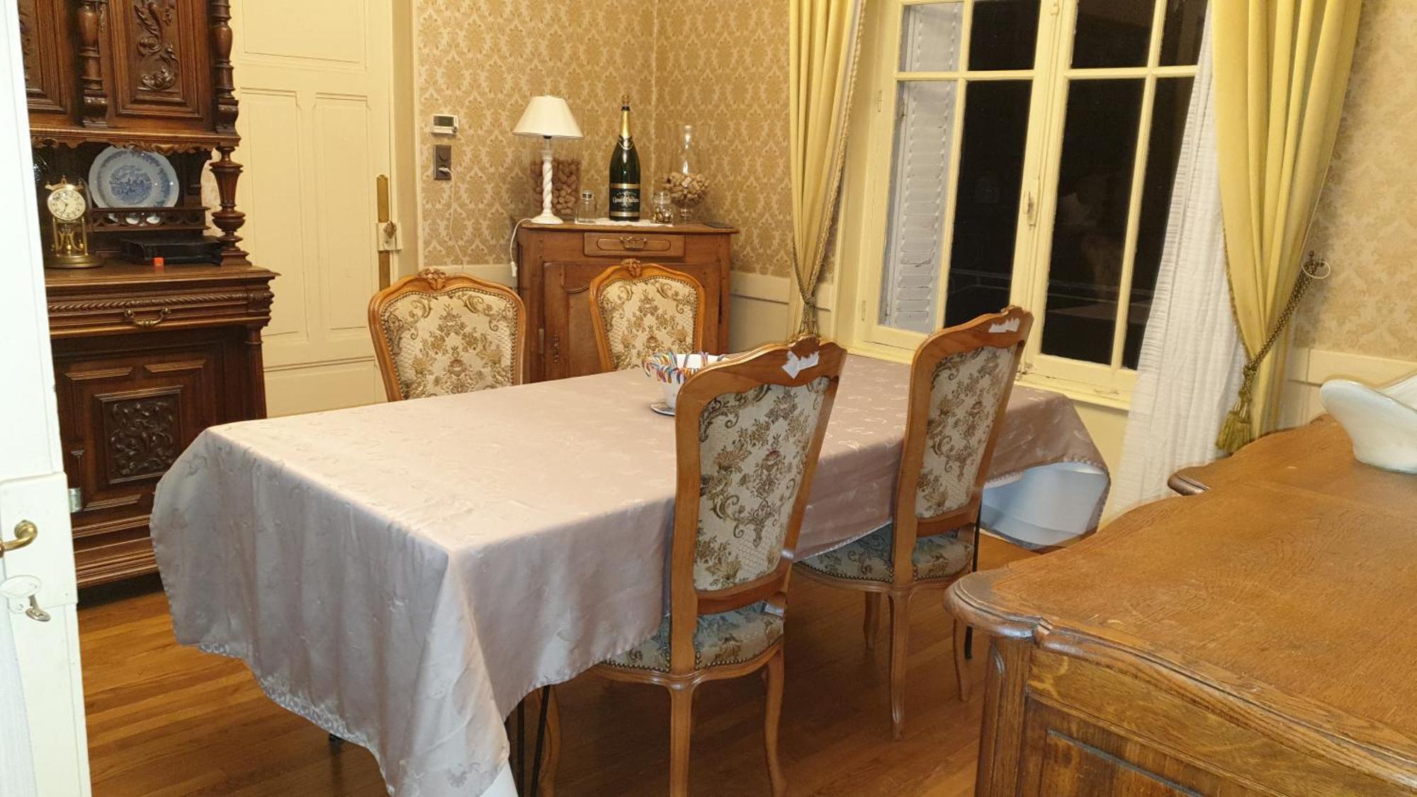Les Chambres Chez David Riom Exterior foto